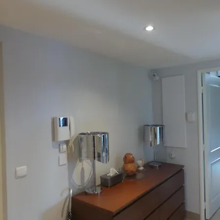 Spacious 3 Bedroom Flat Near City Centre And Beaches Apartment Antibes